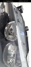 faro anteriore lato sinistro per BMW serie 1  