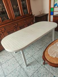Tavolo da giardino allungabile