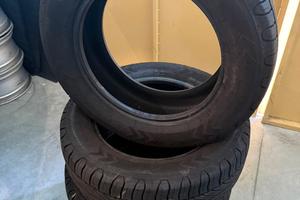 Gomme Cargo Speed 215/60 r16 c