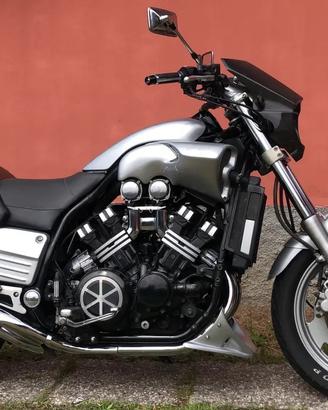 Yamaha vmax 1200
