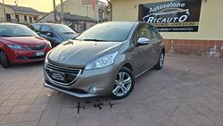 Peugeot 208 PureTech 82 3 porte Allure