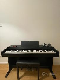 Pianoforte digitale Yamaha YDP-143B