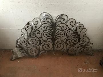 Testiera antica in ferro battuto