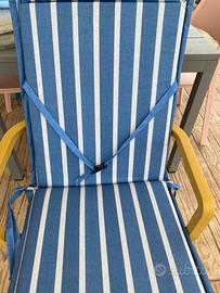 Tre cuscini da giardino per esterno