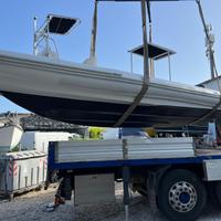 gommone 8 mt vetroresina RIB + Motore 225cv