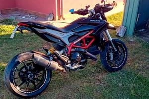 ducati hypermotard 821