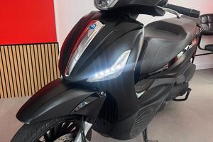 Piaggio Beverly 300