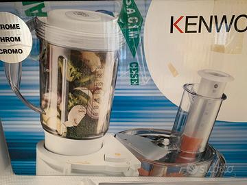 robot da cucina nuovo con 8 accessori