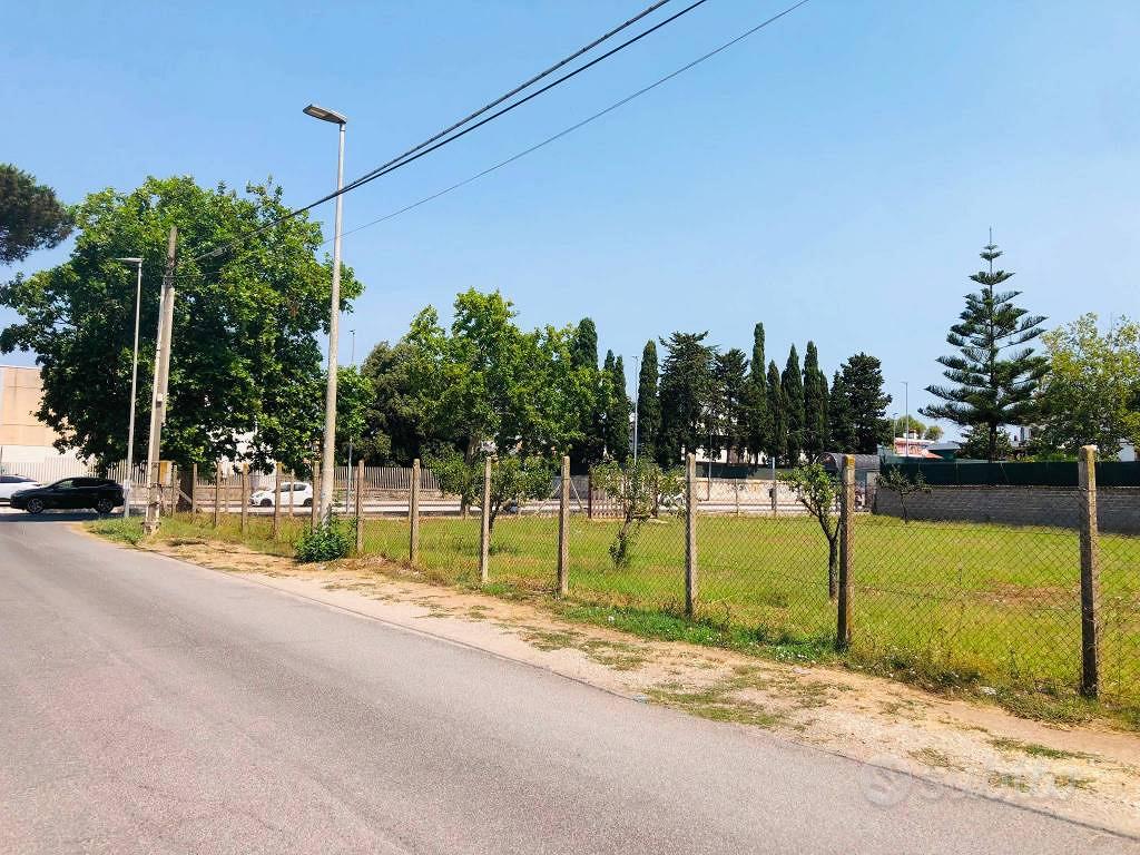 PomeziaMartin Pescatore Terreno mq. 1400 su strada - Vista 2