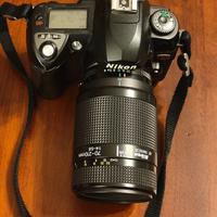 Nikon D70 con 2 obiettivi AF zoom e accessori