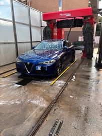 Alfa Giulia 2.2 jtd 160cv AT8