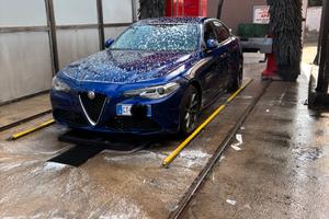 Alfa Giulia 2.2 jtd 160cv AT8