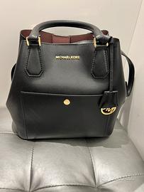 Borsa Michael Kors nera in pelle saffiano 🖤