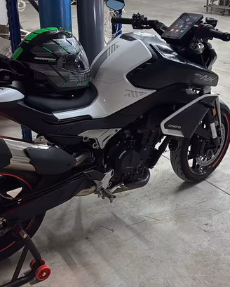 Cfmoto nk 800 advanced