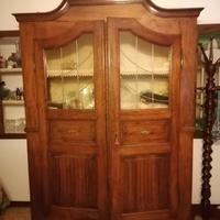 Armadio in noce inizio 900