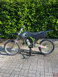 Kawasaki KX 125 cross