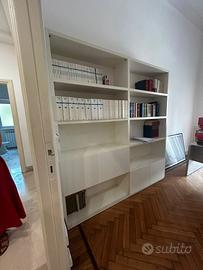Libreria bianca