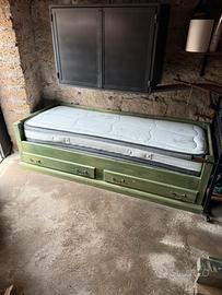 Letto divano in legno castagno