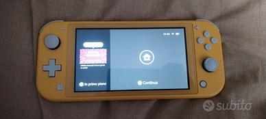 Nintendo Lite + Fifa 21 legacy edition