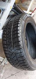 Gomme invernali Pirelli 215/55 R17