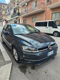 VOLKSWAGEN Golf 7ª serie - 2018