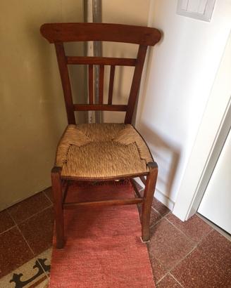 Sedia d’epoca impagliata