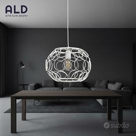 Lampadario moderno traforato bianco 1luce E27