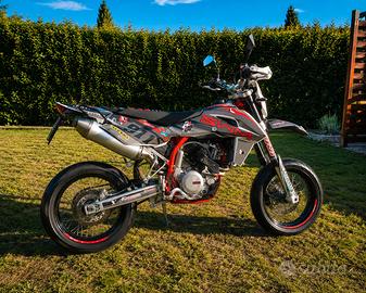 SWM Sm 500 R 2022 + KIT FULL POWER