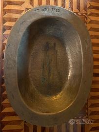 Bacinella in ottone martellato