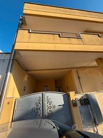 3 vani ristrutturato in piccolo condominio