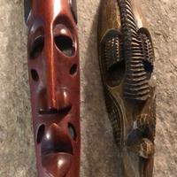 Coppia maschere africane in legno