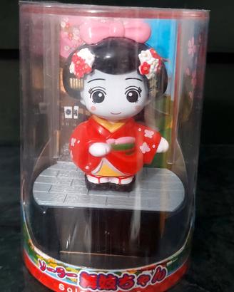 bambola Maiko Red solar 