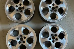 4 CERCHI IN LEGA ORIGINALI ALFA ROMEO 147, 156, GT
