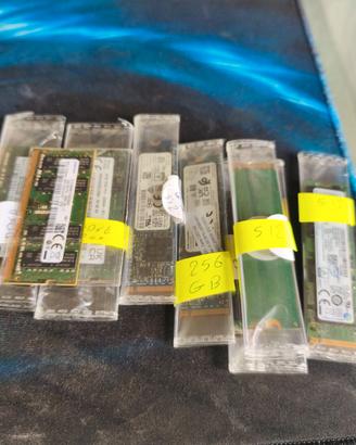 SSD NVME e SATA  RAM DDR4 32GB  16GB  8GB RAM  4GB