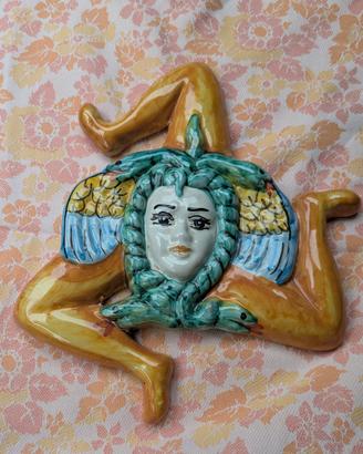 Trinacria in Ceramica Siciliana di Caltagirone

Mo