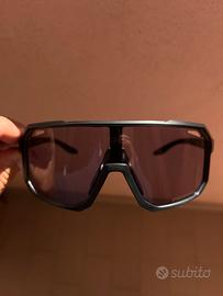 Occhiali ciclismo fotocromatico e polarizzati