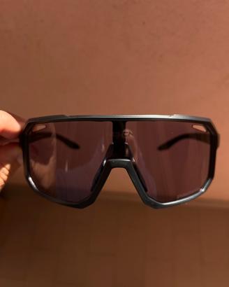 Occhiali ciclismo fotocromatico e polarizzati