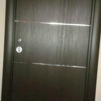 PORTE INTERNE: 2 SCORREVOLI A SCOMPARSA+1 BATTENTE