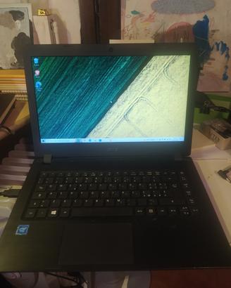 Acer Aspire 1 A114-31, 14" con Windows 10