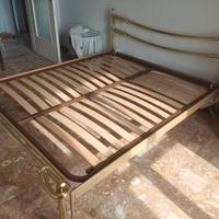 Letto matrimoniale in ottone