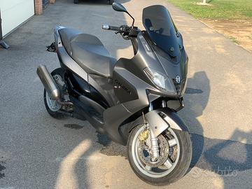 Gilera Nexus 500