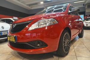 Lancia Ypsilon 1.2 69 CV 5 porte S&S Gold