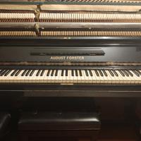 Pianoforte verticale 