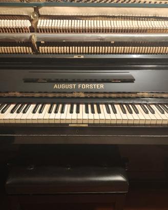 Pianoforte verticale 
