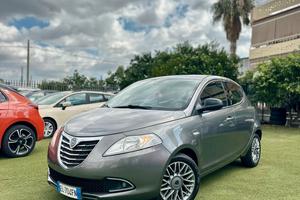 Lancia Ypsilon 1.3 MJT 16V 95 CV 5 porte S&S Gold