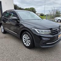 VOLKSWAGEN Tiguan 2.0 TDI 150 CV SCR DSG Life