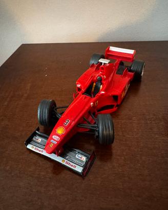 Modellino Burago Ferrari F300 scala 1:24