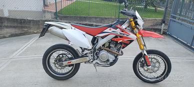 Hm 125  4 tempi