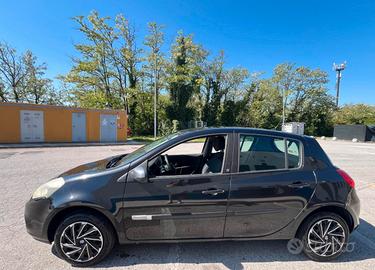 Renault Clio GPL 2010
