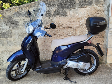 Aprilia Scarabeo 125